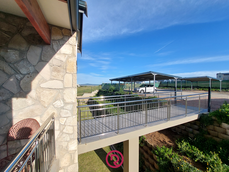 Effortless Retirement Living in Prestigious Hartland - Photo 4