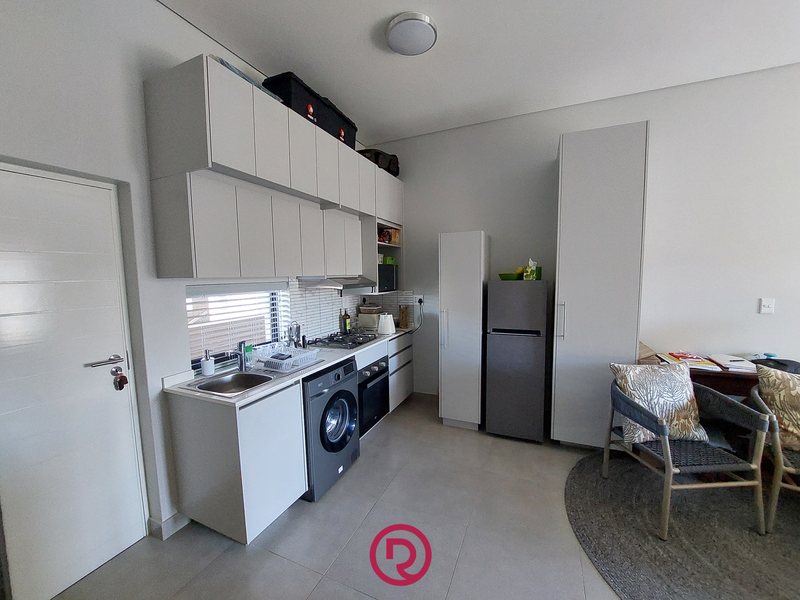 Effortless Retirement Living in Prestigious Hartland - Photo 7