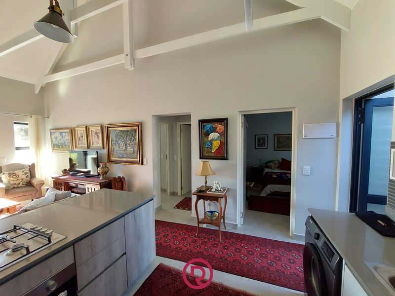 2 Bedroom 2 Bathroom Garden Sanctuary in Prestigious Hartland - Photo 10