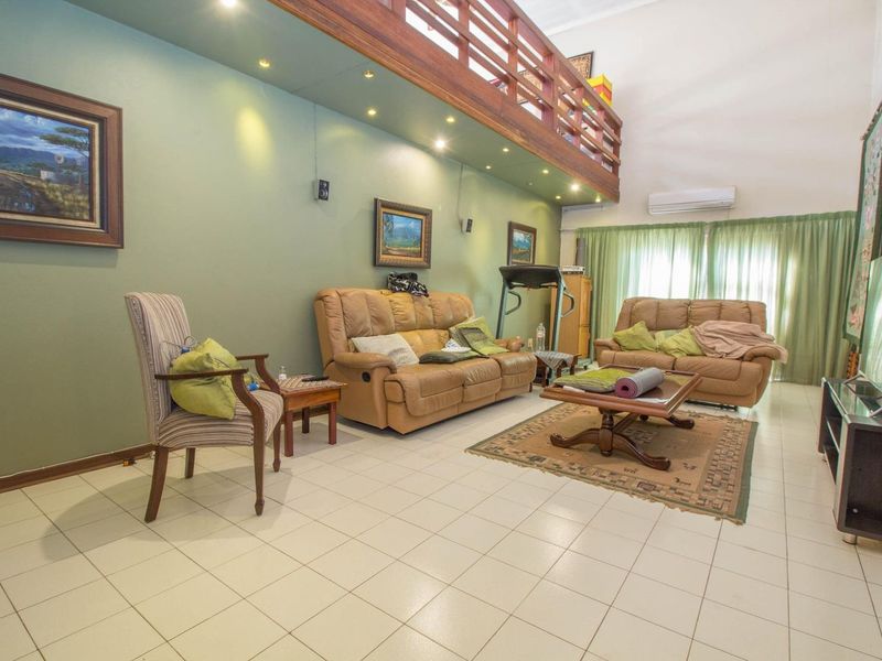 A Rare Find in Knoppieslaagte – Tranquil Country Living Meets Versatile Investment Potential - Photo 4