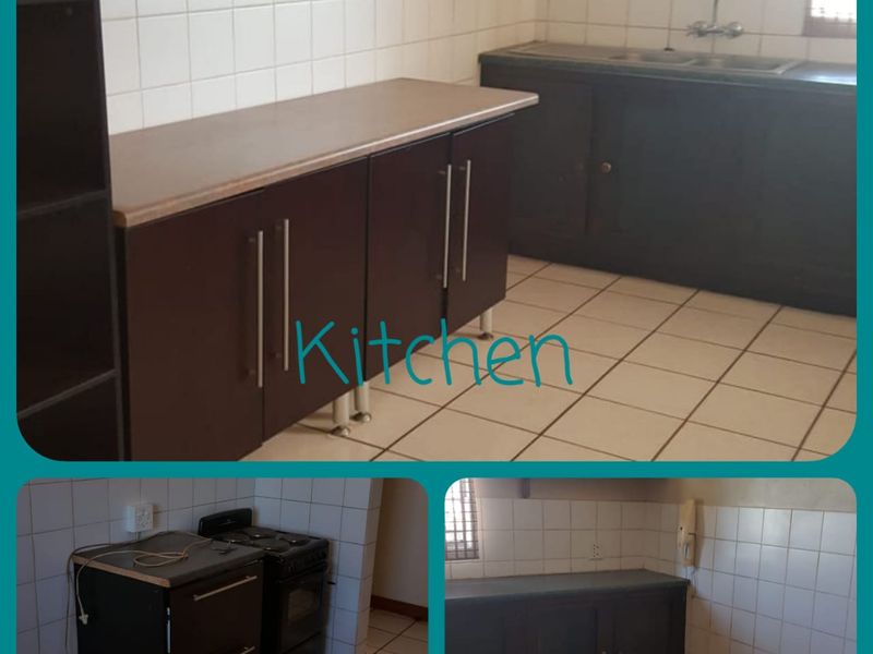 Prime Multi-Purpose Property – Ideal for Farming, Trucking Depot, or Mechanical Workshop - Photo 2