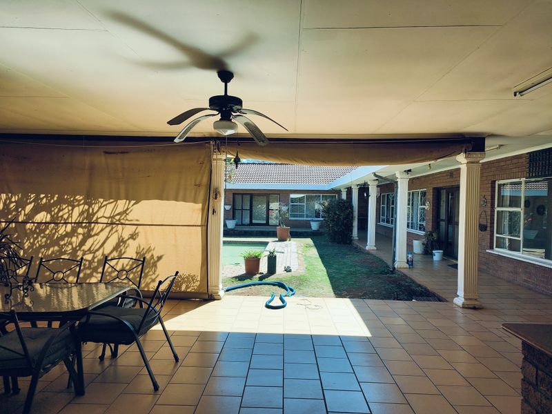 Endless Possibilities Await! - Photo 4