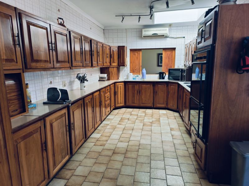 Endless Possibilities Await! - Photo 9