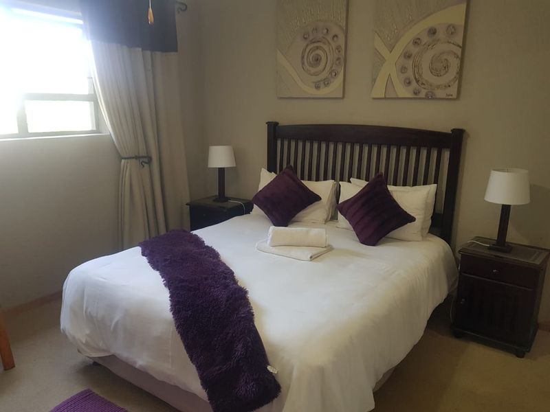 Once-in-a-Lifetime Investment Opportunity – 20-Bedroom Estate with Endless Possibilities! - Photo 8