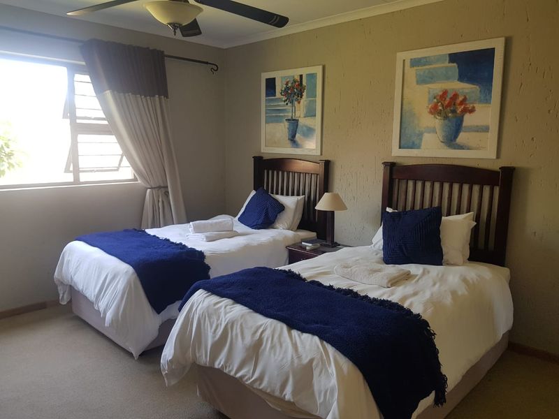 Once-in-a-Lifetime Investment Opportunity – 20-Bedroom Estate with Endless Possibilities! - Photo 7