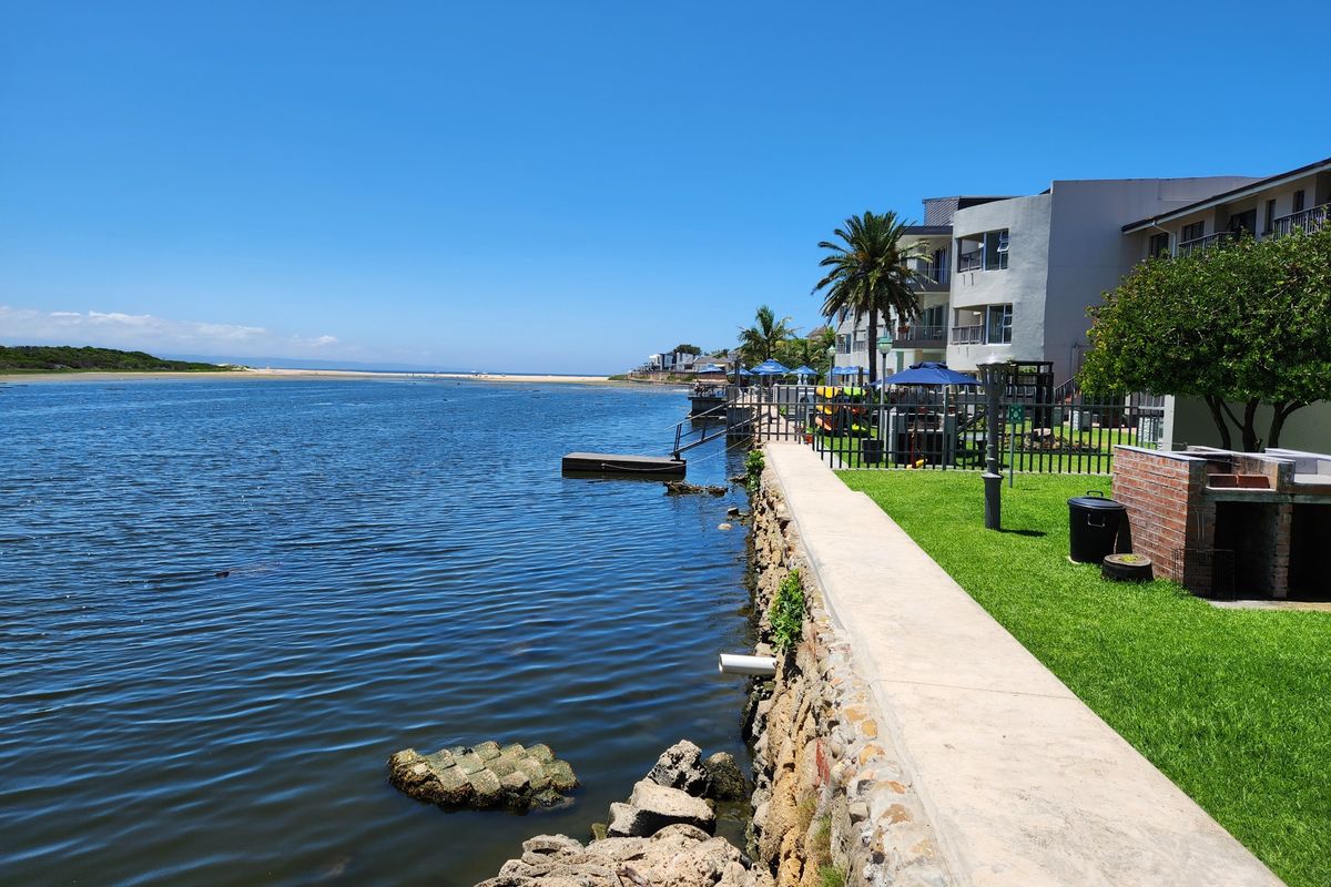 HARTENBOS - Ground floor apartment on the riverbanks! - Photo 4