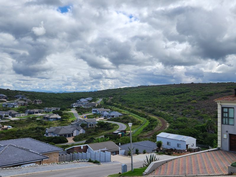 NEW DEVELOPMENT IN ISLAND VIEW - Where living is a unique lifestyle. - Photo 7