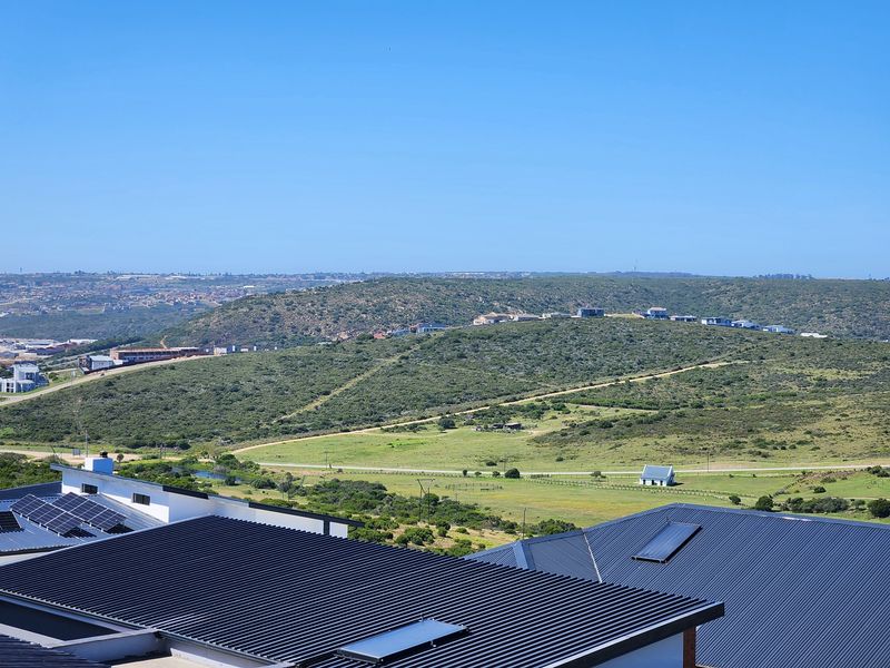 Discover the perfect canvas for your dream home with this vacant stand. - Photo 8