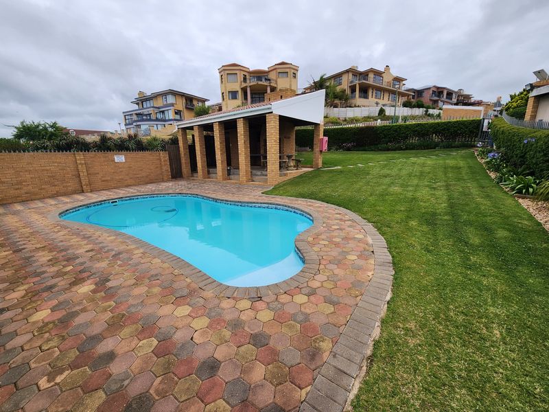 HARTENBOS- Compact and Functional Layout townhouse. - Photo 3