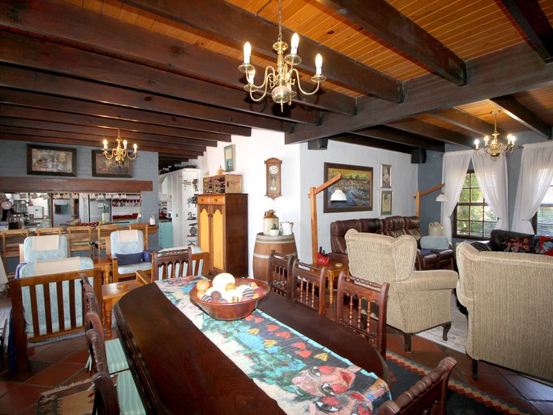 Stunning Cape Dutch Gem in Tergniet - Your Dream Home Awaits! - Photo 9