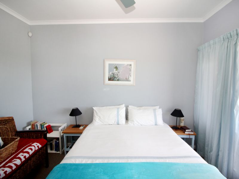 Spacious 3-Bedroom Townhouse in Island View – New to the Market! - Photo 8