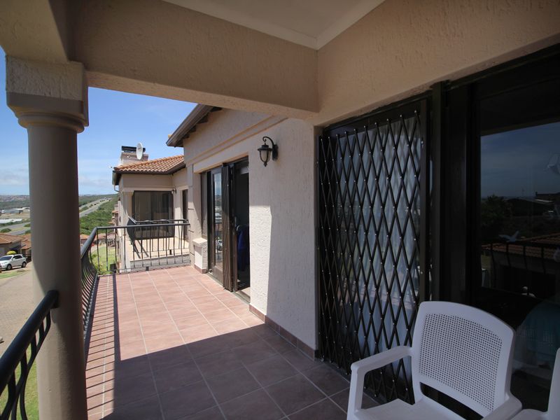 Spacious 3-Bedroom Townhouse in Island View – New to the Market! - Photo 7