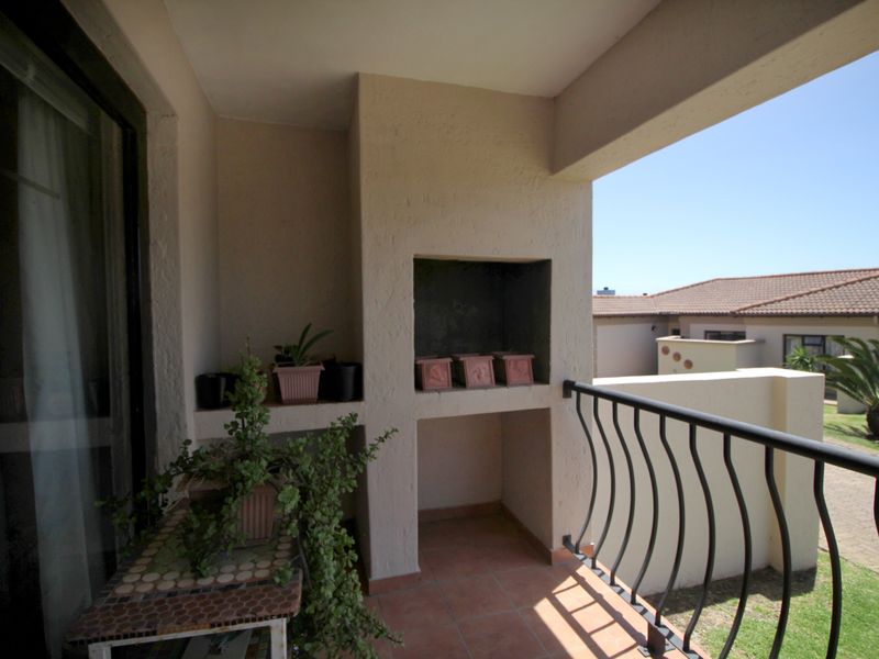 Spacious 3-Bedroom Townhouse in Island View – New to the Market! - Photo 6