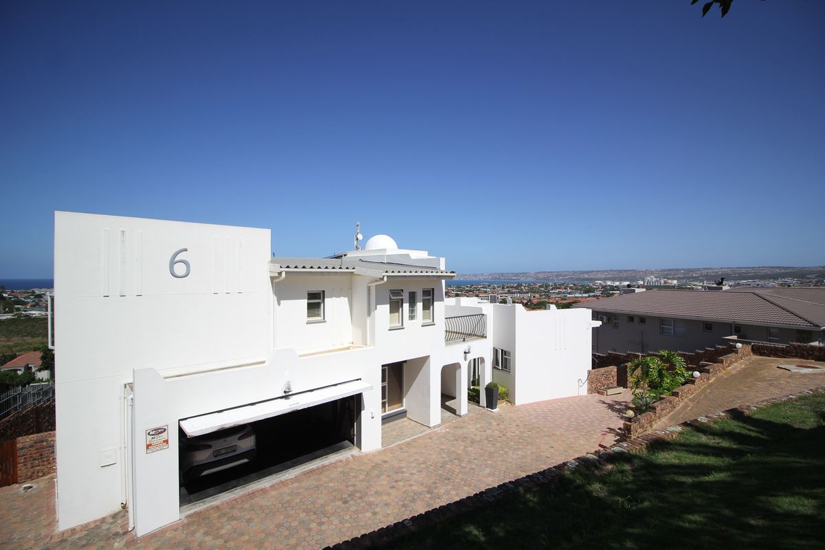 Spacious Family Home with Unobstructed Views in Beautiful Hartenbosheuwels! - Photo 4