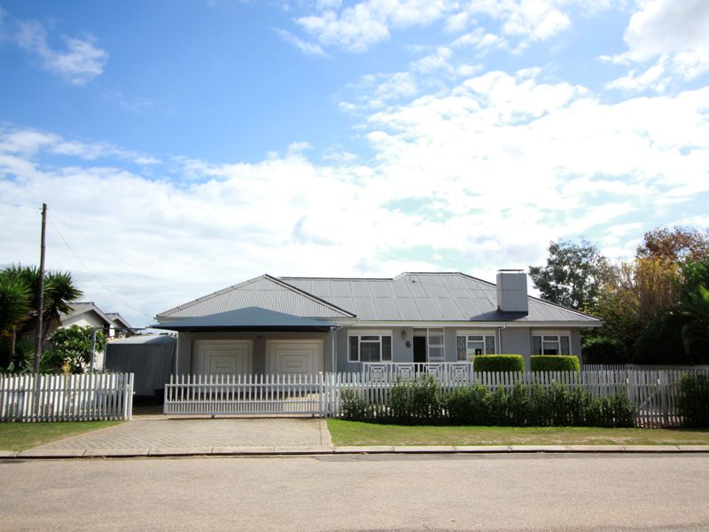 Absolutely Stunning Freestanding Home in Central Hartenbos - Photo 1