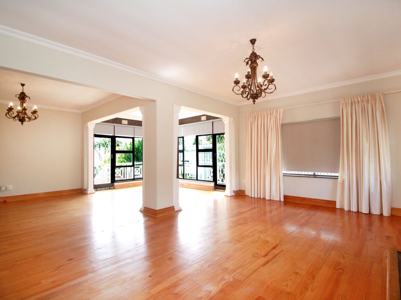 Absolutely Stunning Freestanding Home in Central Hartenbos - Photo 6