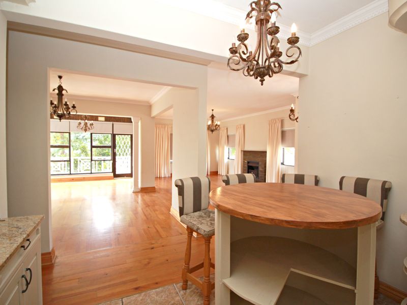 Absolutely Stunning Freestanding Home in Central Hartenbos - Photo 7