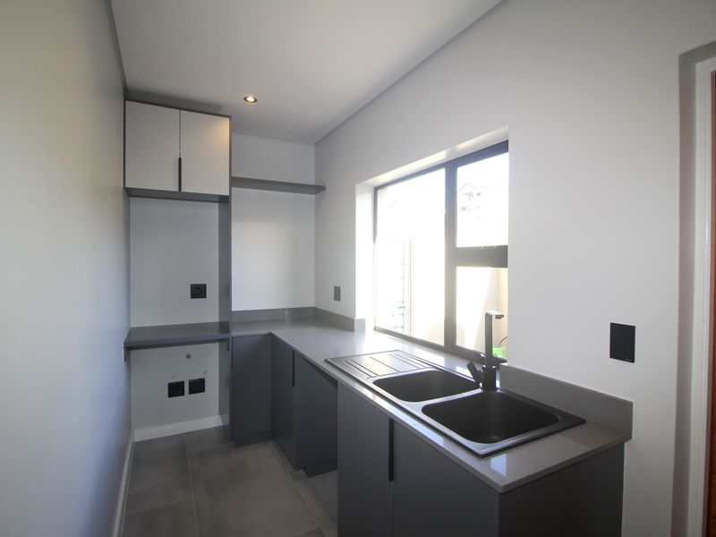 Beautiful Home in Hartland Lifestyle Estate - Photo 5