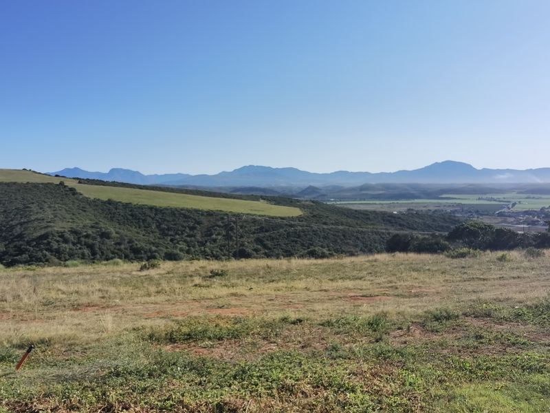 Stunning 3-Bedroom, 2.5-Bathroom Home in Hartland Lifestyle Estate - Photo 7