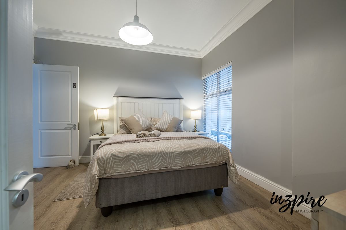 Beachfront Bliss in Diaz Beach – First Floor Apartment in The Beach Club Complex - Photo 5