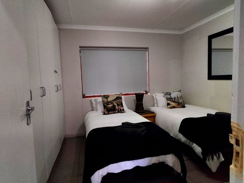 ENTERTAINER'S DREAM IN THE HEART OF THE GARDEN ROUTE - Photo 6