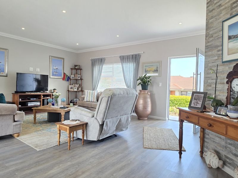 3 Bedrooms House for sale in Avonsdans - Photo 3