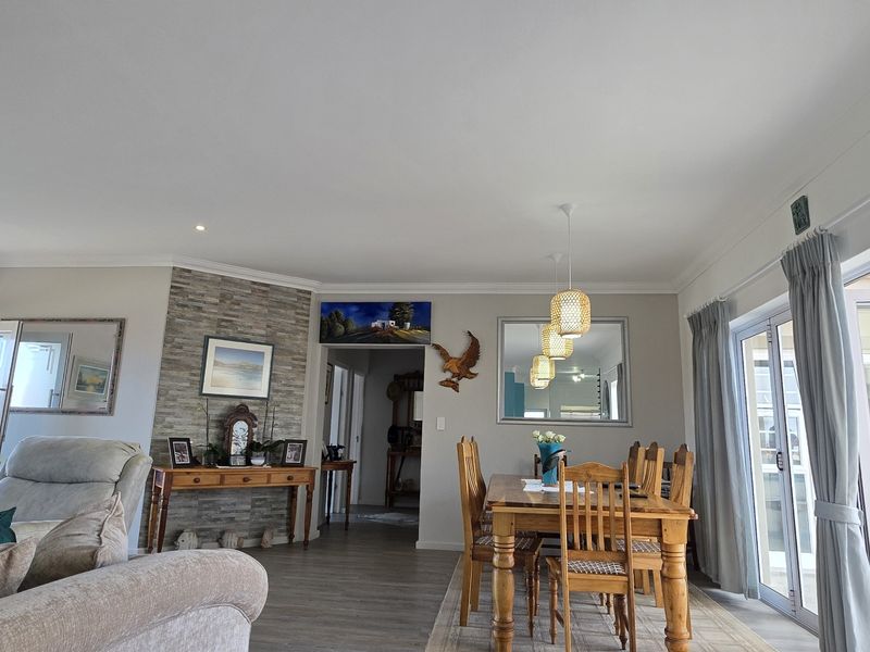 3 Bedrooms House for sale in Avonsdans - Photo 4