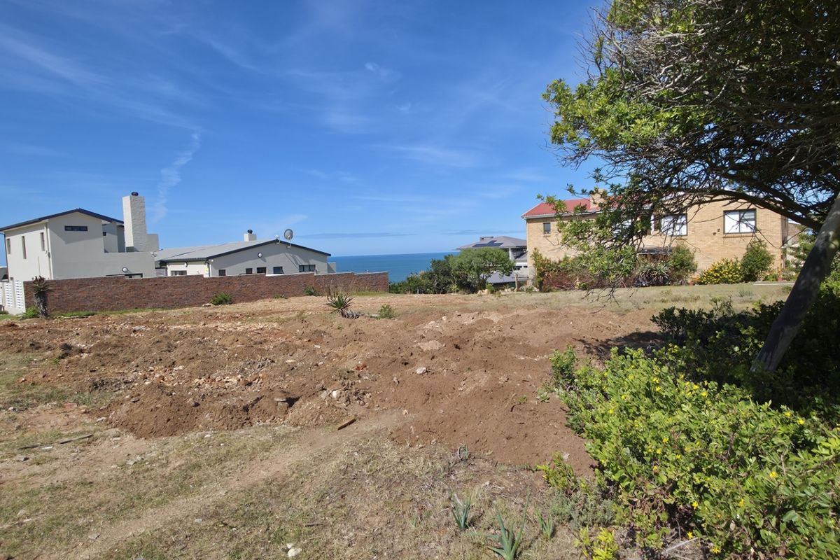 Your seaside escape awaits! In Boggomsbaai - Photo 2