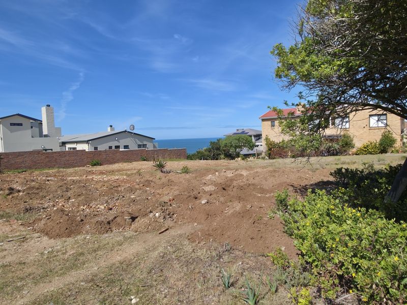 Your seaside escape awaits! In Boggomsbaai - Photo 2