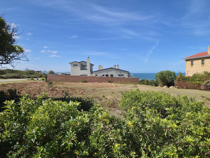 Your seaside escape awaits! In Boggomsbaai - Photo 7