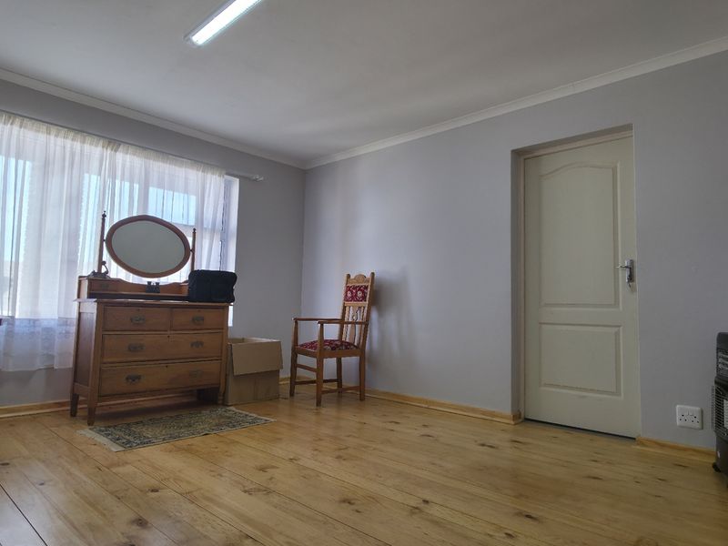 3 Bedroom Seaview house for sale in Boggomsbaai - Photo 8