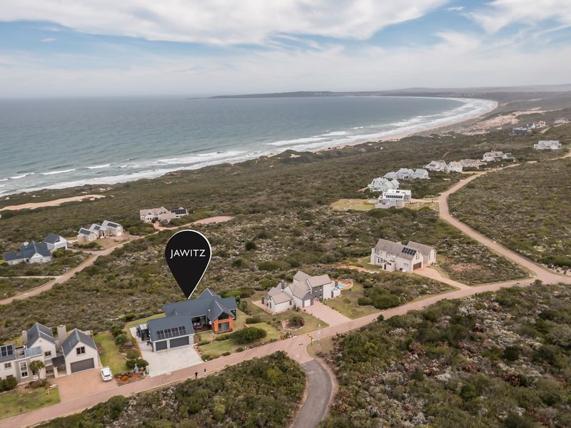 Modern Coastal Living Meets Sustainable Design – Nautilus Bay Estate - Photo 7