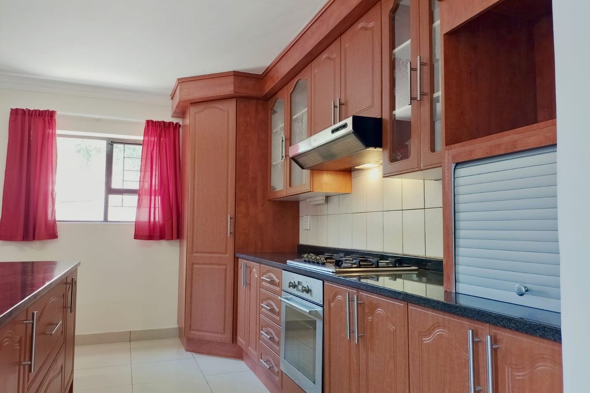 SPACIOUS FAMILY HOME WITH SEA & MOUNTAIN VIEWS IN SOUGHT-AFTER TERGNIET - Photo 5