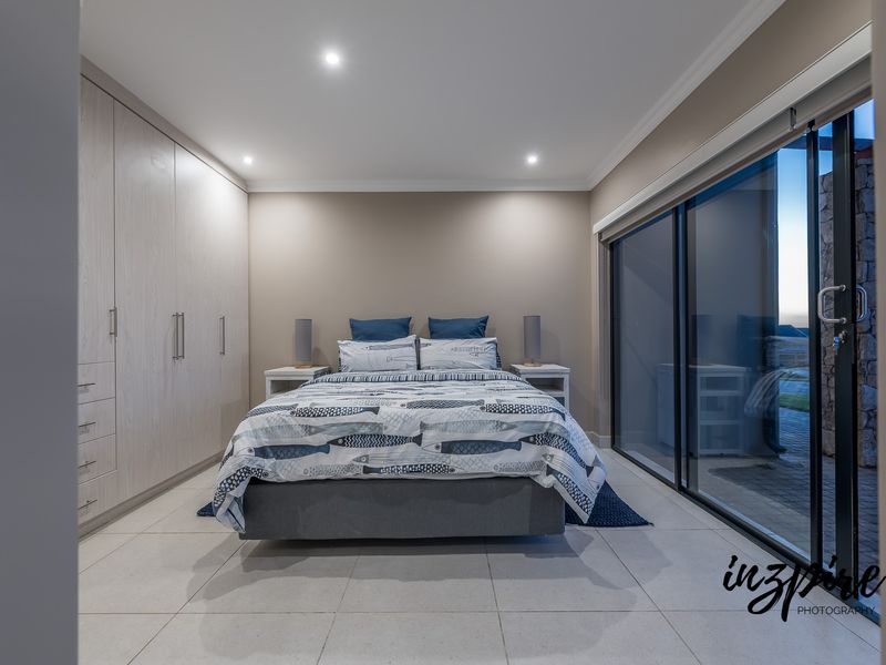 Modern 3-Bedroom Home with Breathtaking Views in Hartland Lifestyle Estate - Photo 7