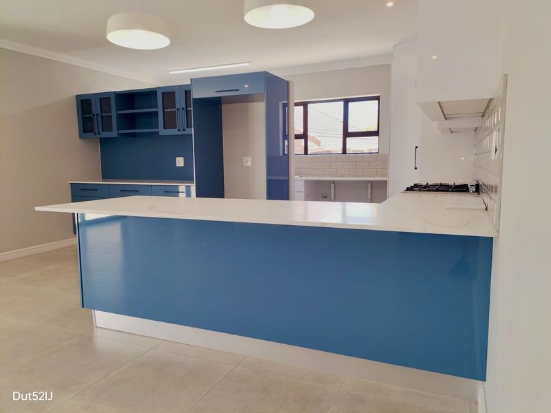 NEWLY BUILT DUET FOR SALE IN FRAAIUITSIG, KLEIN BRAK RIVER - Photo 4