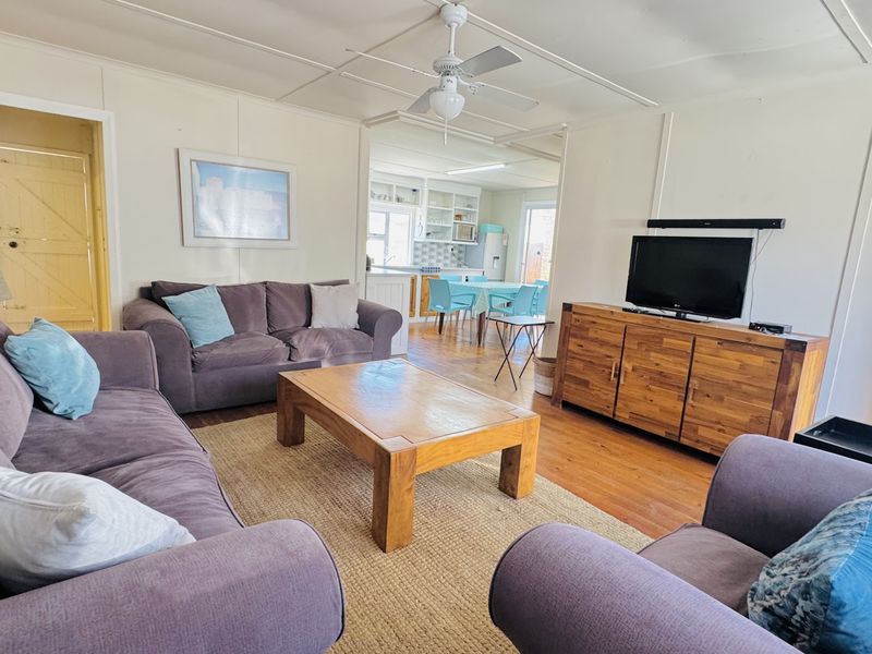 Prime Location Alert! Hartenbos Central "Karoo Dorp" Family Holiday Home - Photo 6