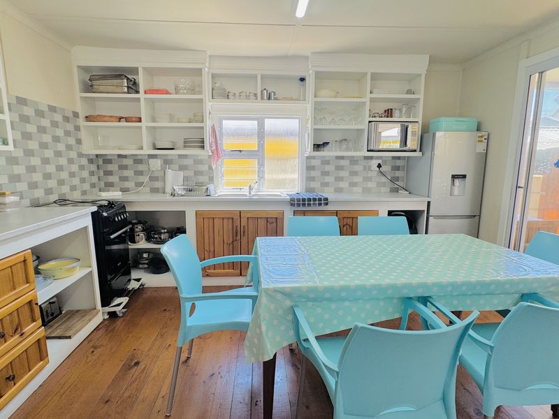 Prime Location Alert! Hartenbos Central "Karoo Dorp" Family Holiday Home - Photo 3
