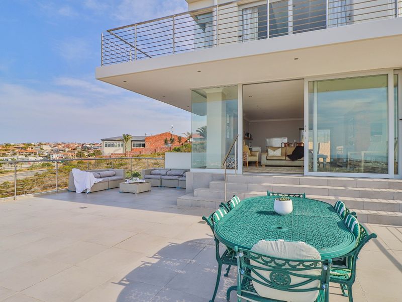 Executive Double-Storey Home With Unobstructed Sea Views in Hartenbosheuwels. - Photo 6