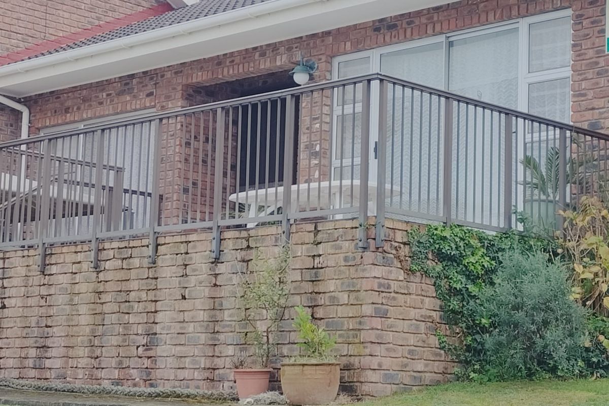 CLINKER DUET WITH SEA VIEWS :  TERGNIET COASTAL GEM - Photo 2