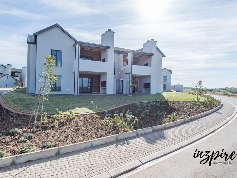 Brand New Fynbos Villa Ground Floor for sale in Hartland Lifestyle Estate - Photo 3