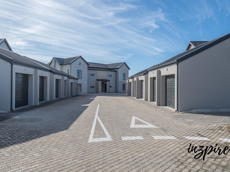 Brand New Fynbos Villa First Floor for sale in Hartland Lifestyle Estate - Photo 2