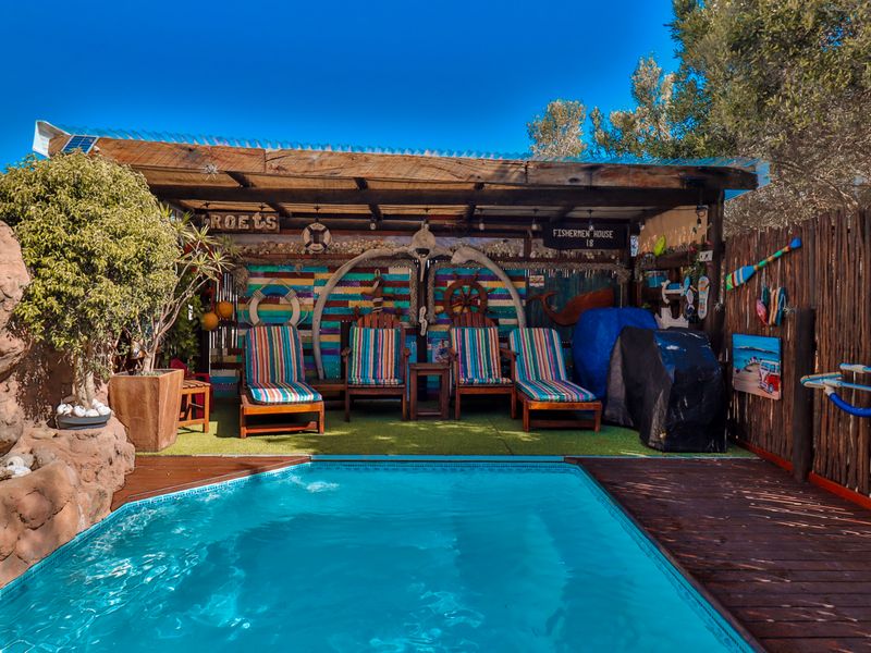 COASTAL ENTERTAINER’S HAVEN IN ISLAND VIEW!! - Photo 3