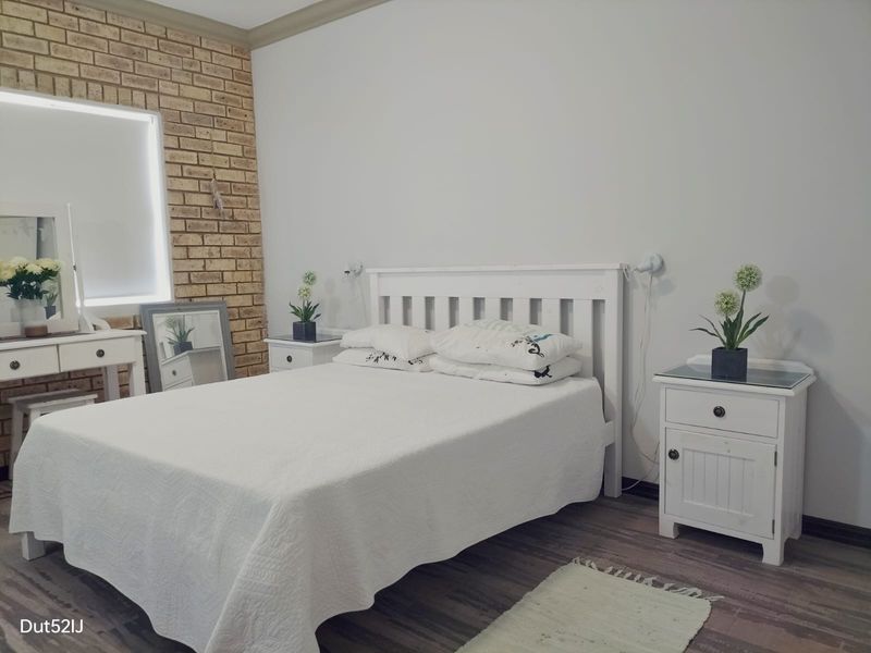 RIVERFRONT PROPERTY - IDEAL GUESTHOUSE OR HOLIDAY RETREAT - Photo 10