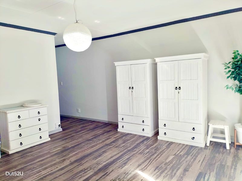 RIVERFRONT PROPERTY - IDEAL GUESTHOUSE OR HOLIDAY RETREAT - Photo 9