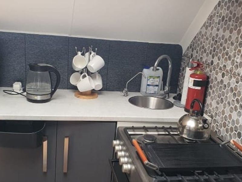 Upgraded Top-Floor Coastal Apartment – Gouritsmond - Photo 3