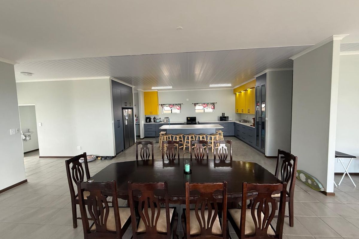 Where Space, Style & Ocean Views Meet | Stilbaai Duine - Photo 4