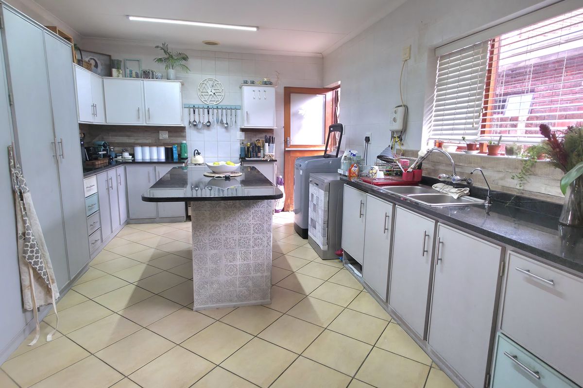 Prime Opportunity in Deoville Park, Hartenbos - Photo 5