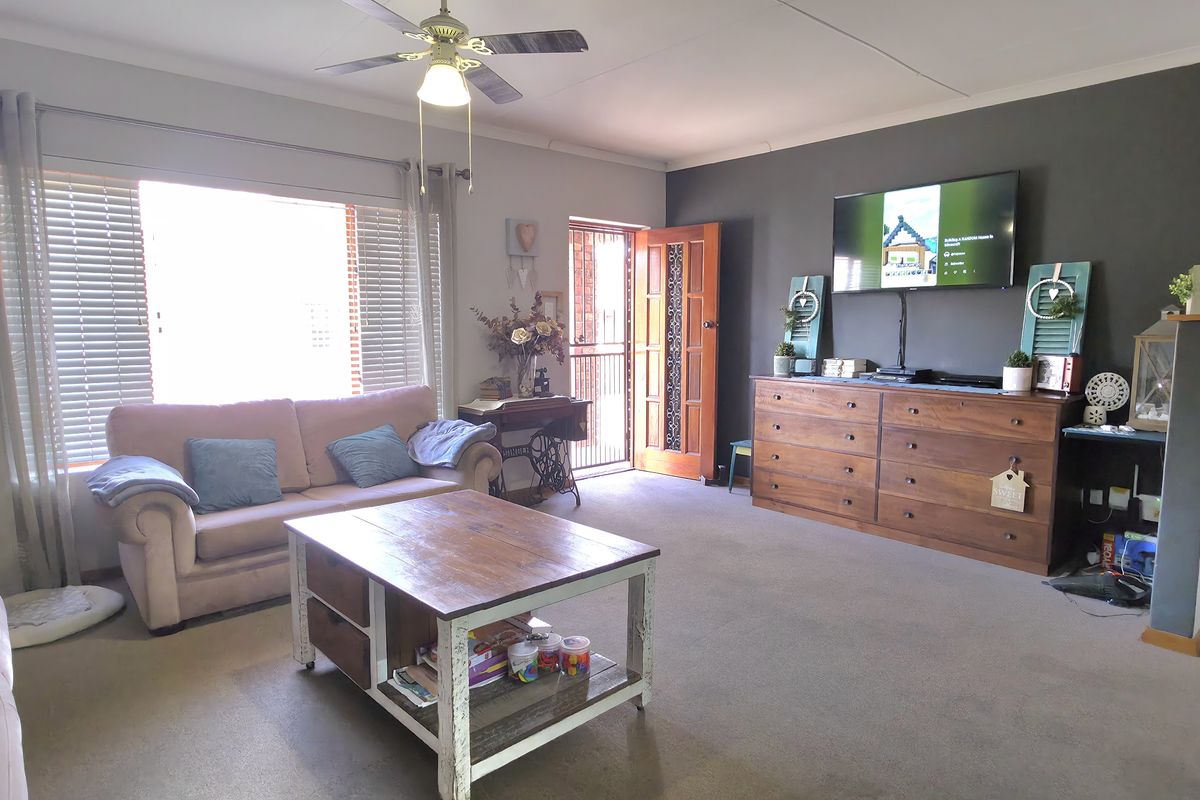 Prime Opportunity in Deoville Park, Hartenbos - Photo 2