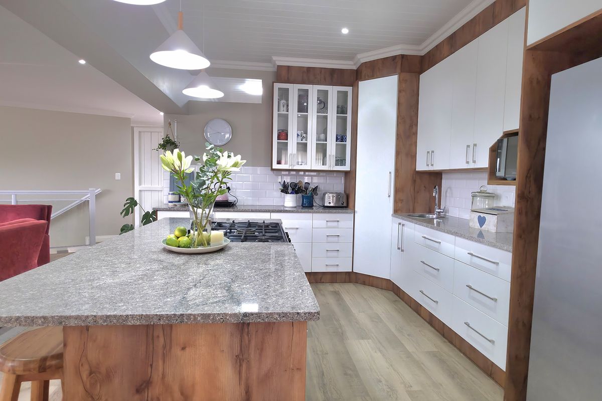 A Modern Family Home with Space, Style, and Scenic Views - Photo 3