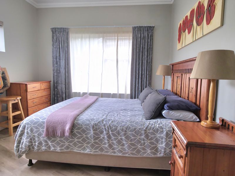 A Modern Family Home with Space, Style, and Scenic Views - Photo 9